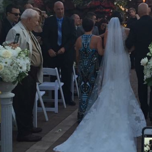 Evening Gown - Picture 6 of 7